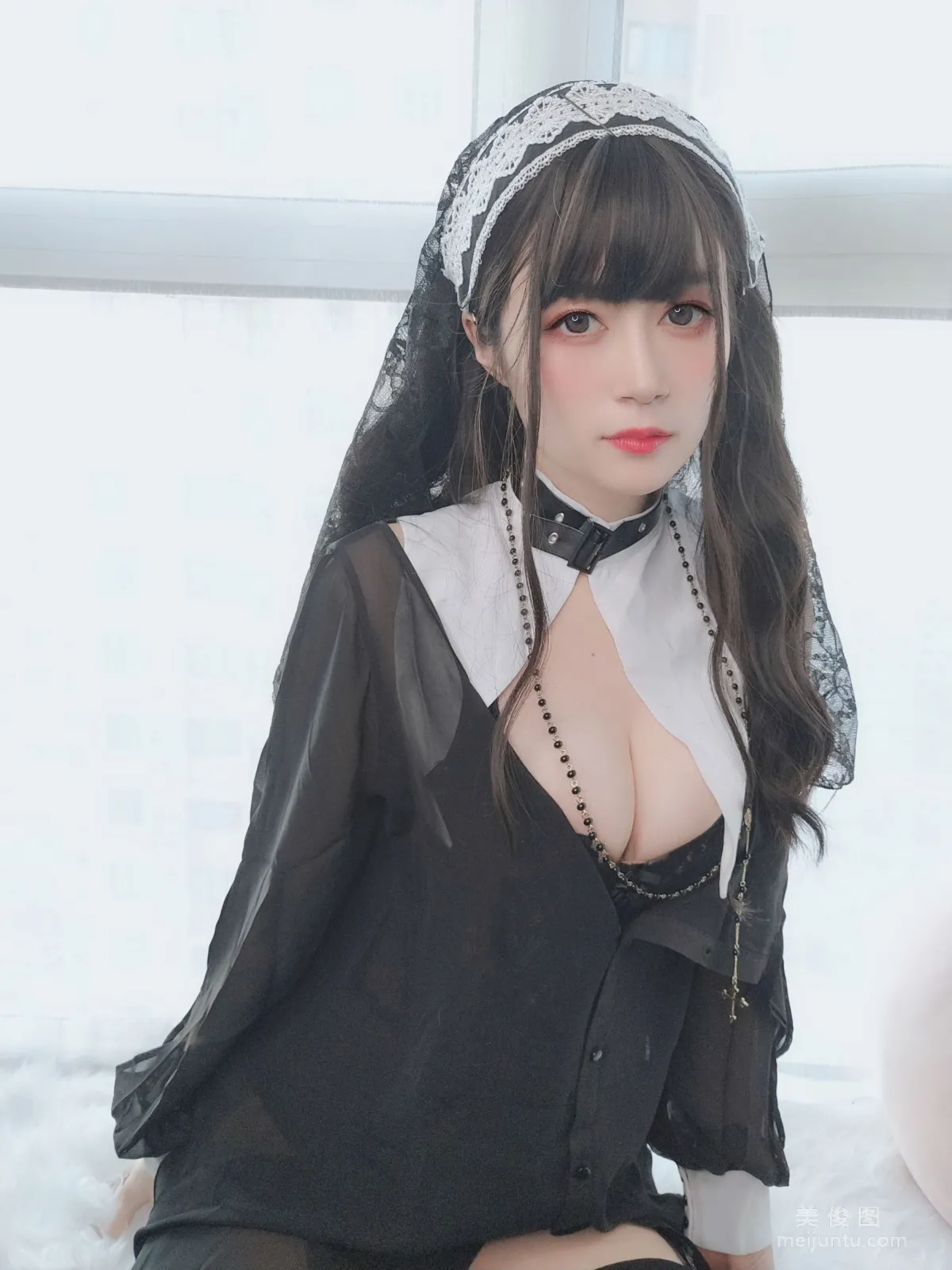 [網紅COSER寫真] 白銀 - 蕾絲修女 套圖 19