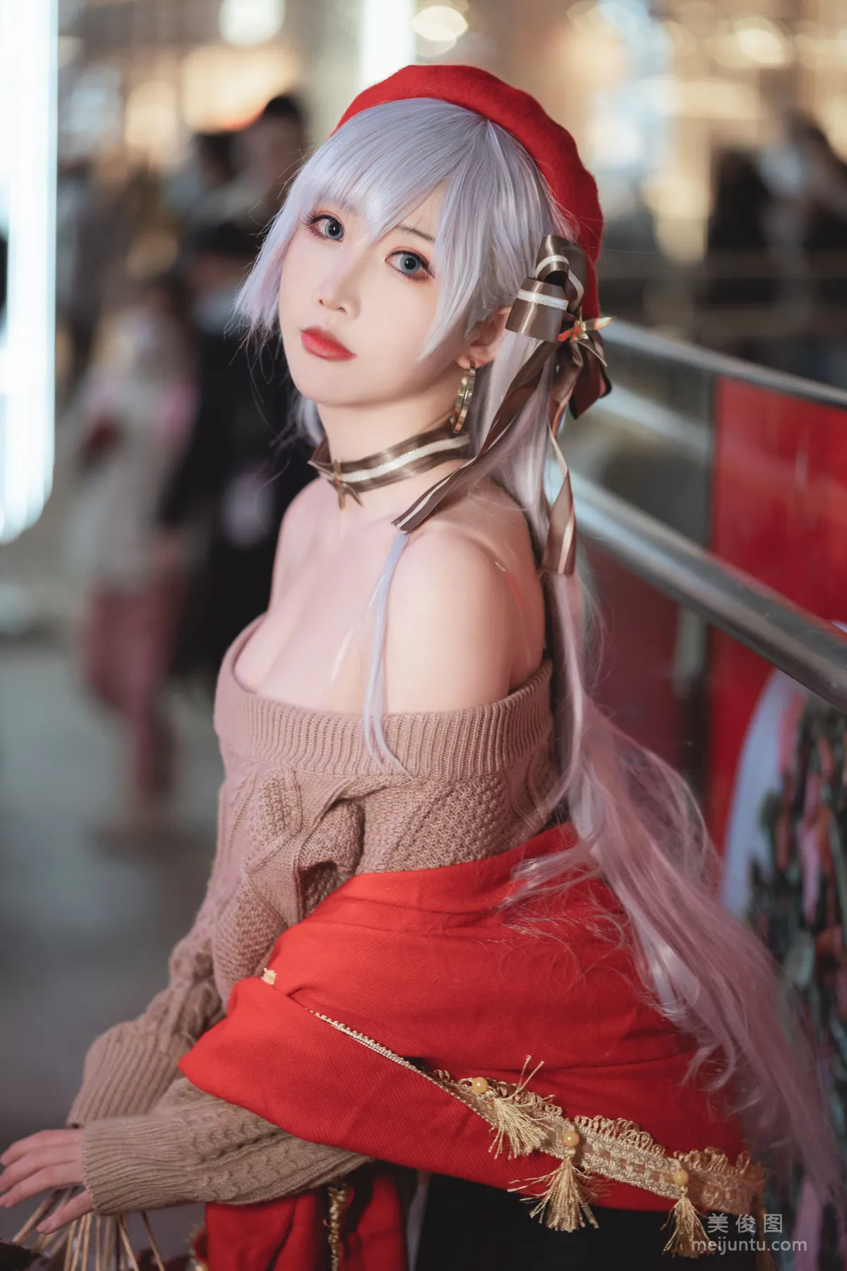 [网红COSER写真] 面饼仙儿 - 圣诞贝法 套图3