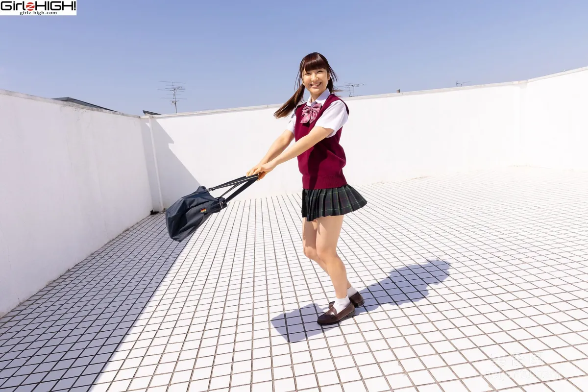 [Girlz-High] Ai Takanashi 高梨あい - ghwb_014_001 11