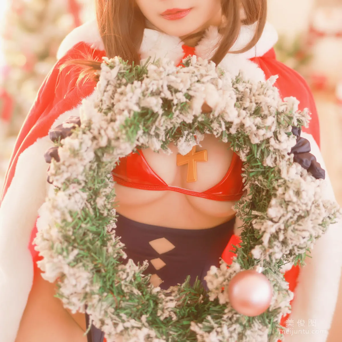 [網紅COSER寫真] 動漫博主Rainight魈雨 - 聖誕兔 套圖 10