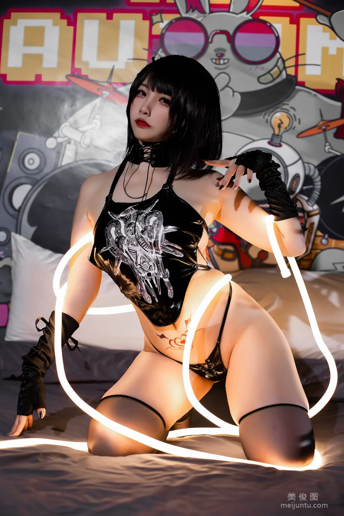 [网红COSER写真] 二佐Nisa - 乖张肚兜 套图1
