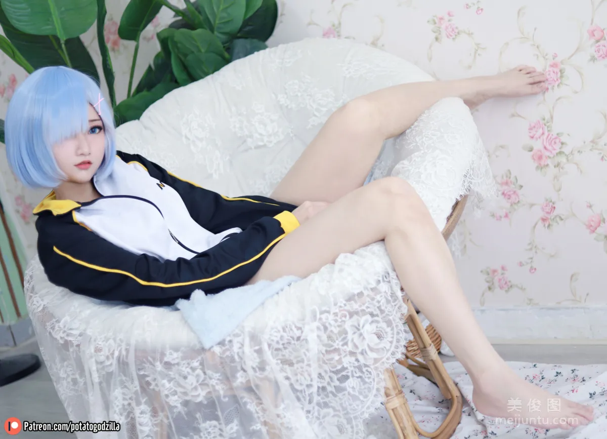 [網紅COSER寫真] 小姐姐Potato Godzilla - Rem In Subaru Jacket 15