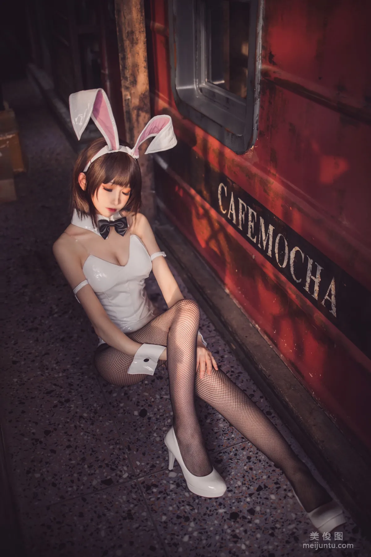 [網紅COSER寫真] 衣衣 - 加藤惠兔女郎 25