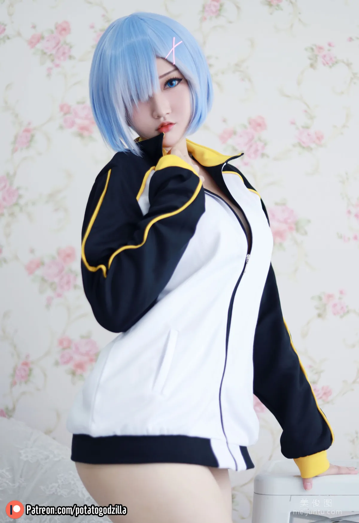 [網紅COSER寫真] 小姐姐Potato Godzilla - Rem In Subaru Jacket 2