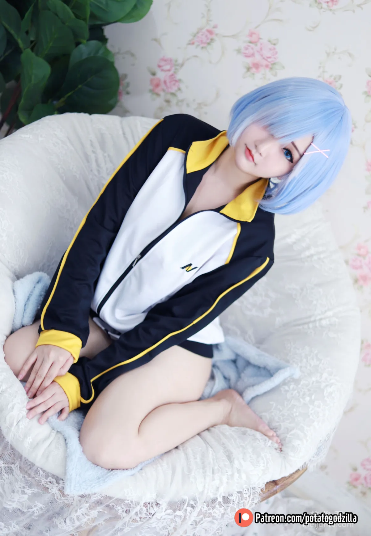 [網紅COSER寫真] 小姐姐Potato Godzilla - Rem In Subaru Jacket 17