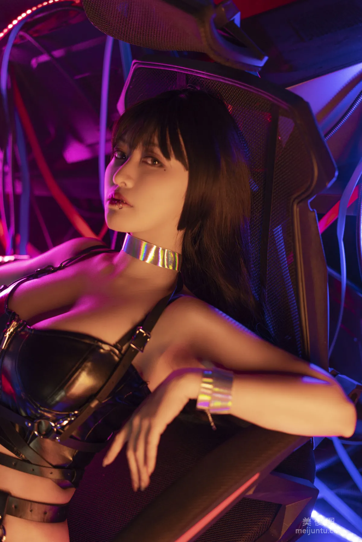 [網紅COSER寫真] 動漫博主脫尾巴Mizuki - 賽博朋克 9