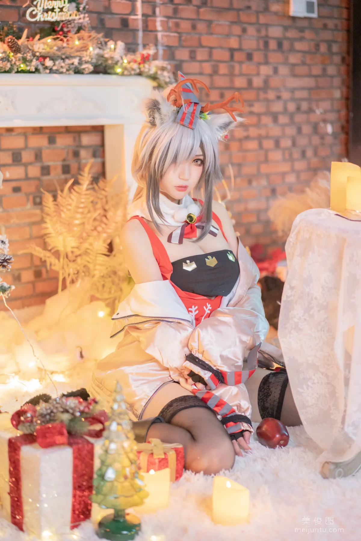 [網紅COSER寫真] 周叽是可愛兔兔 - 聖誕黑絲獸耳 15