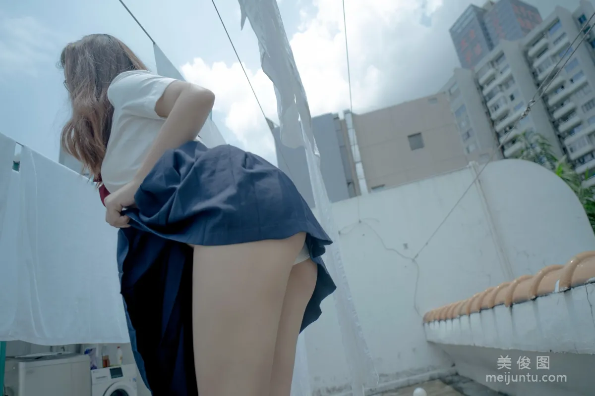 [網紅COSER寫真] 萌系小姐姐-白烨- - 天台 套圖 4