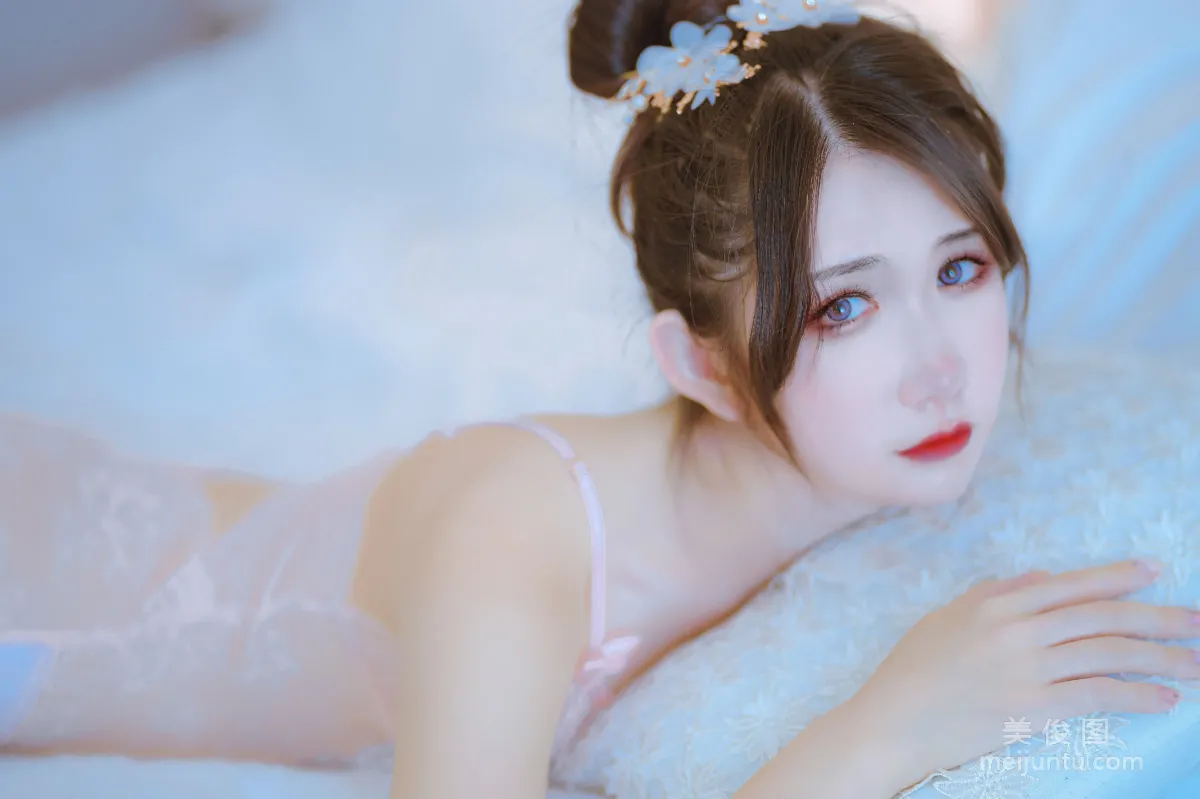 [網紅COSER寫真] 動漫博主阮邑_Fairy - 大象 粉色 套圖 26
