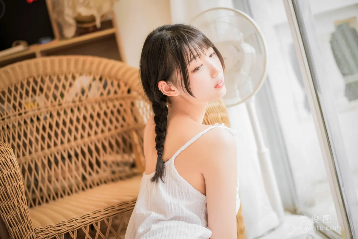 [網紅COSER寫真] 周叽是可愛兔兔 - 盛夏 套圖 8