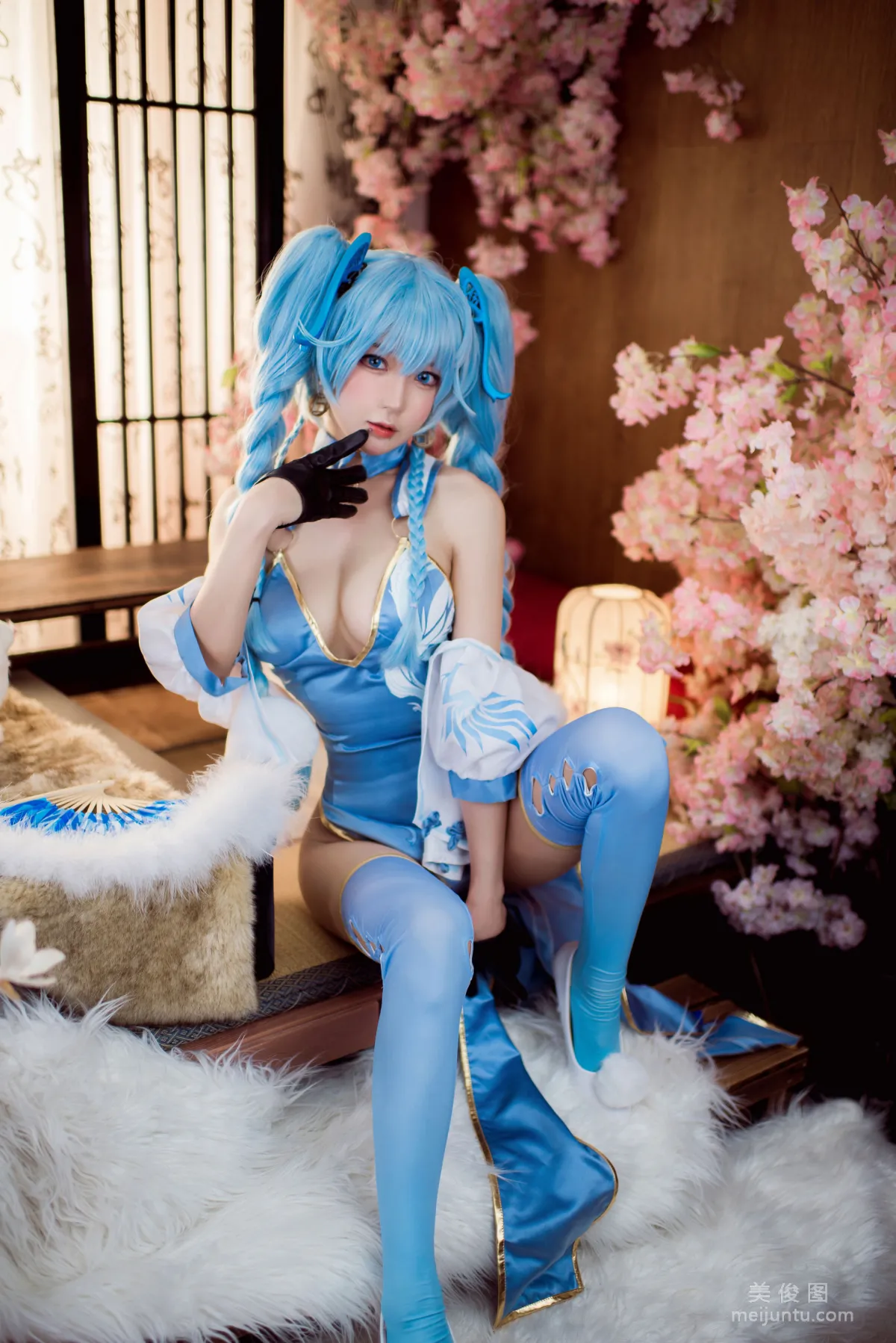 动漫博主阿包也是兔娘 - 少女前线 PA15翠雀媚 套图18