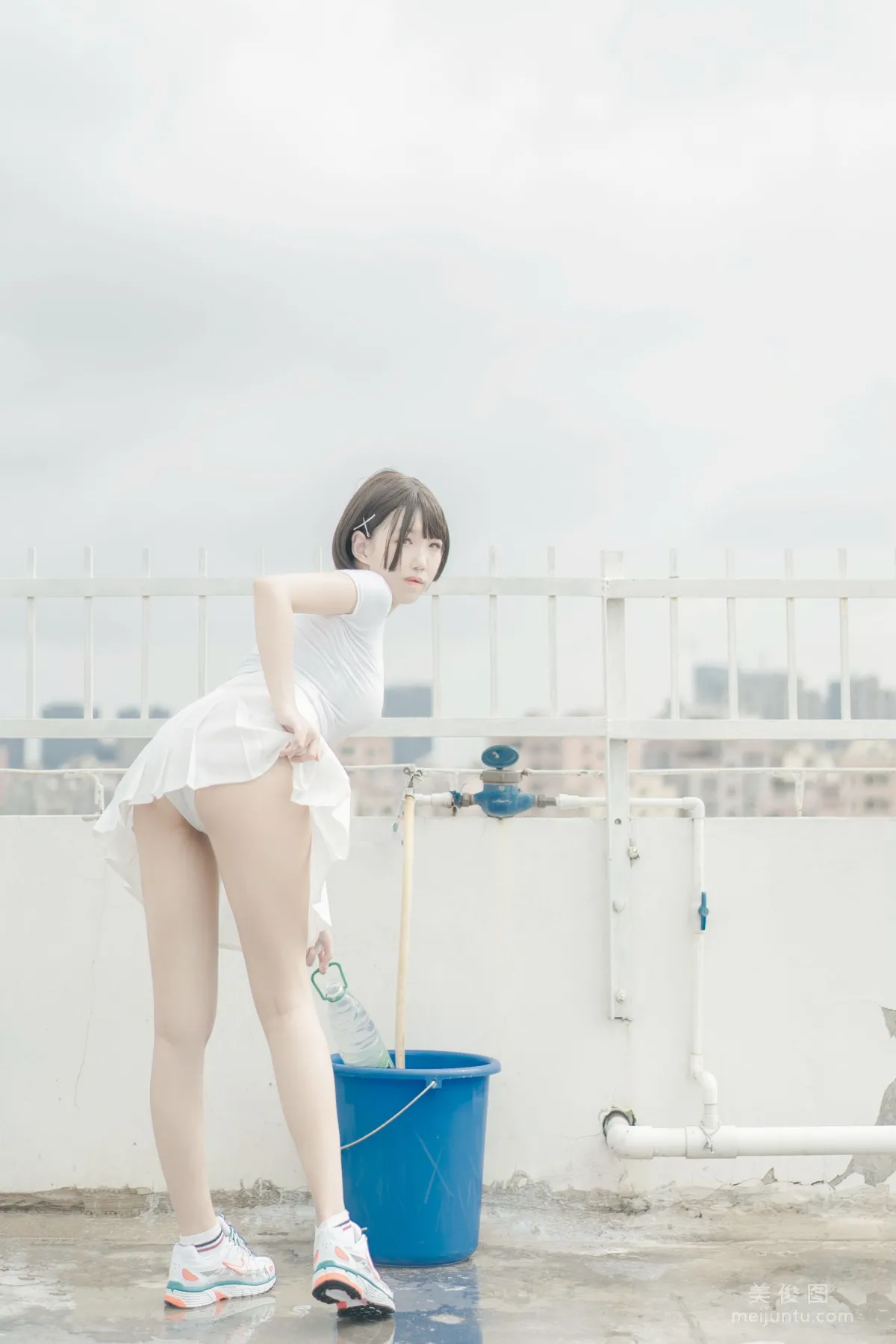 鬼馬少女阿薰kaOri - 天台 套圖 31