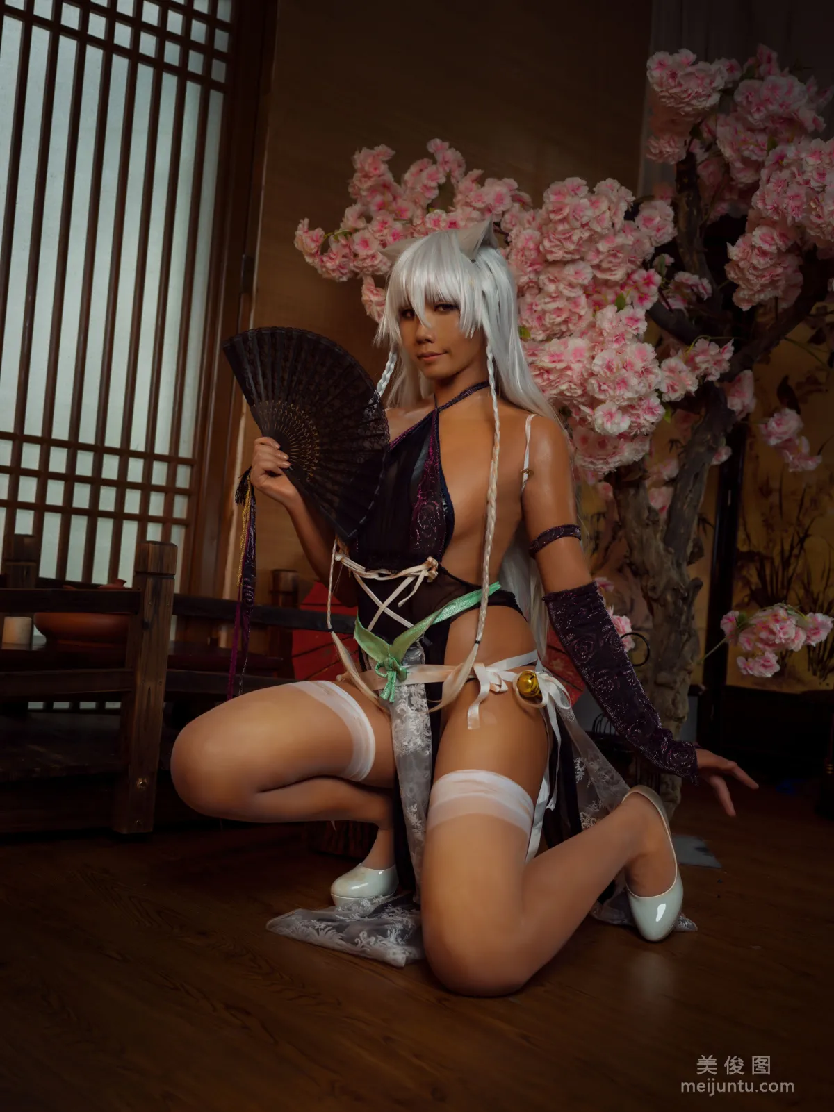 [网红COSER] 麻花麻花酱 - 天命之子 木莫娜 套图1