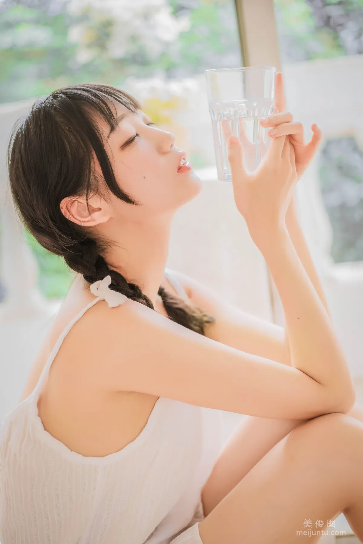 [網紅COSER寫真] 周叽是可愛兔兔 - 盛夏 套圖 12