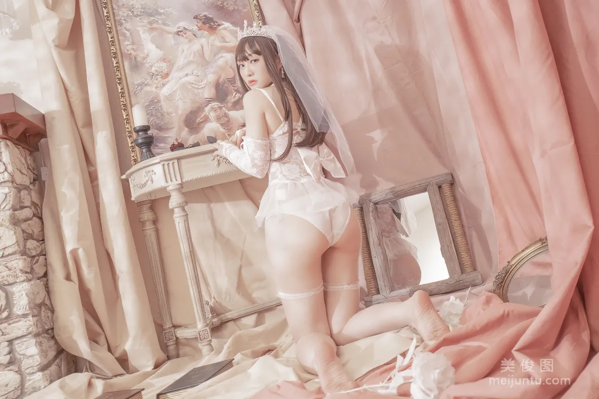 [網紅COSER寫真] 動漫博主脫尾巴Mizuki - 婚紗 套圖 26