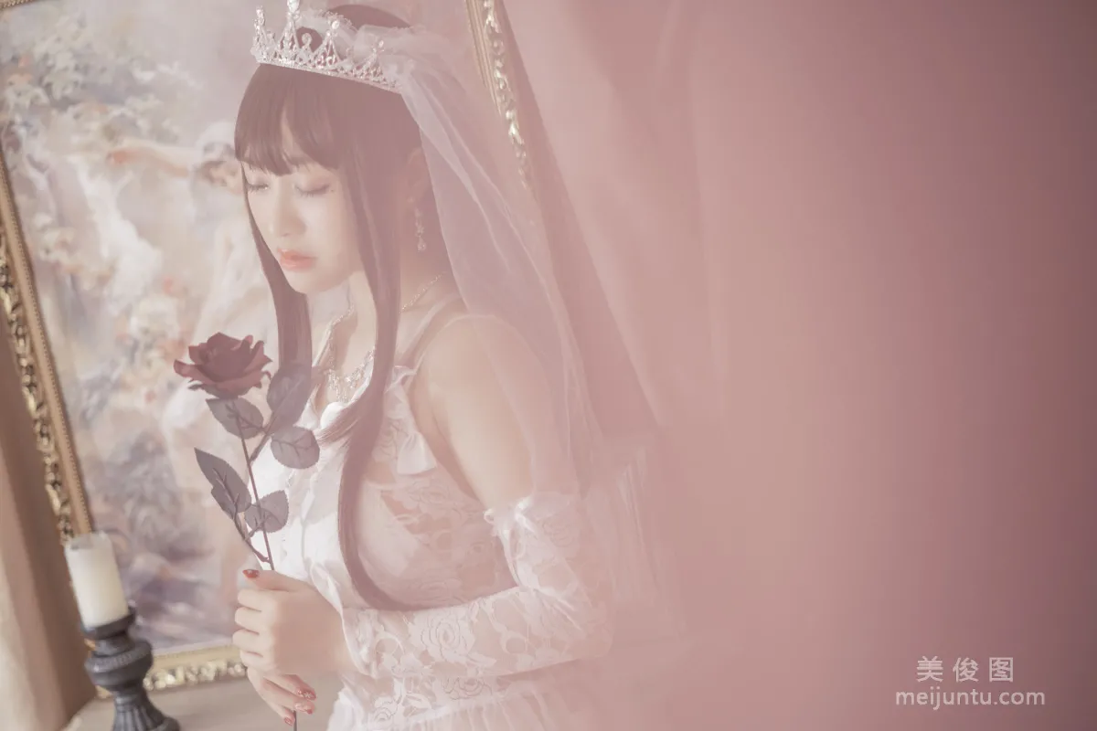[網紅COSER寫真] 動漫博主脫尾巴Mizuki - 婚紗 套圖 2