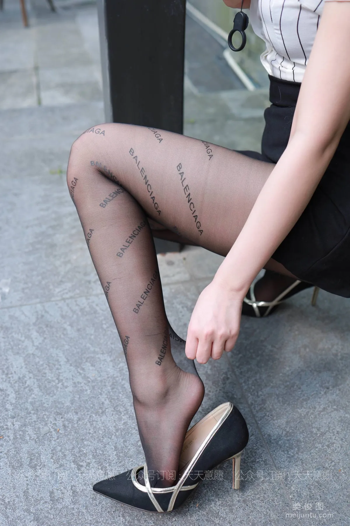 [IESS異思趣向] 絲享家 836：秋秋《字母黑絲》 絲襪美腿套圖 65