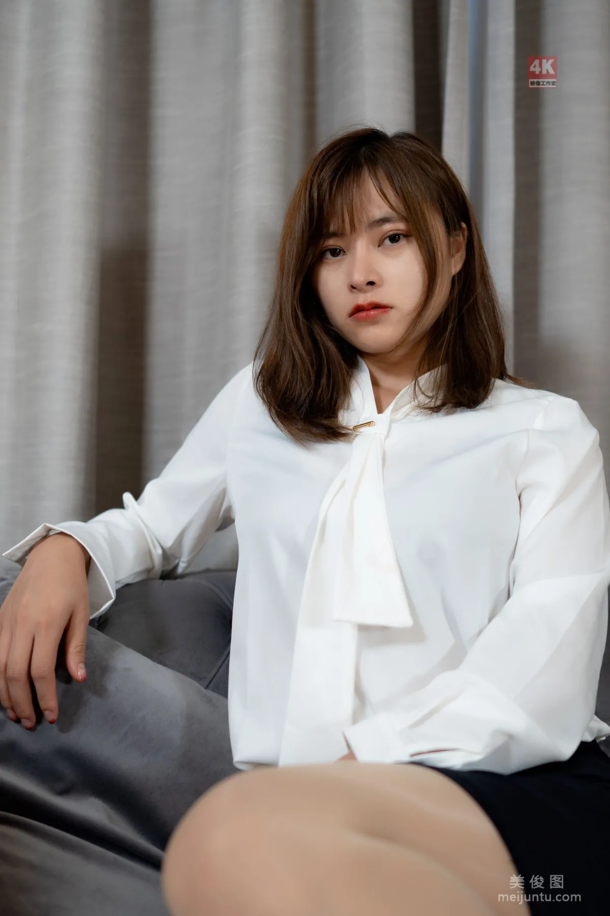 [麗櫃Ligui] 網絡麗人 Model 奈沐子 《複古的兩套日式OL》 21