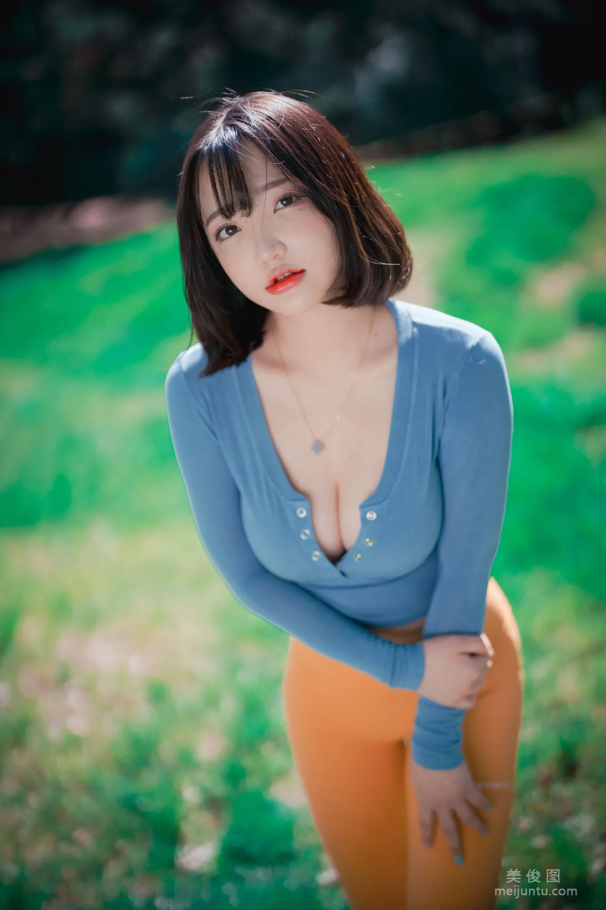 [DJAWA] Yeeun - Naughty Trekking 寫真套圖 5