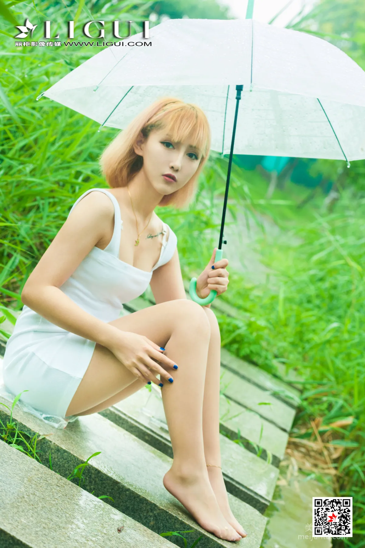 [丽柜Ligui] 网络丽人 Model 小爽 《雨中漫步》41