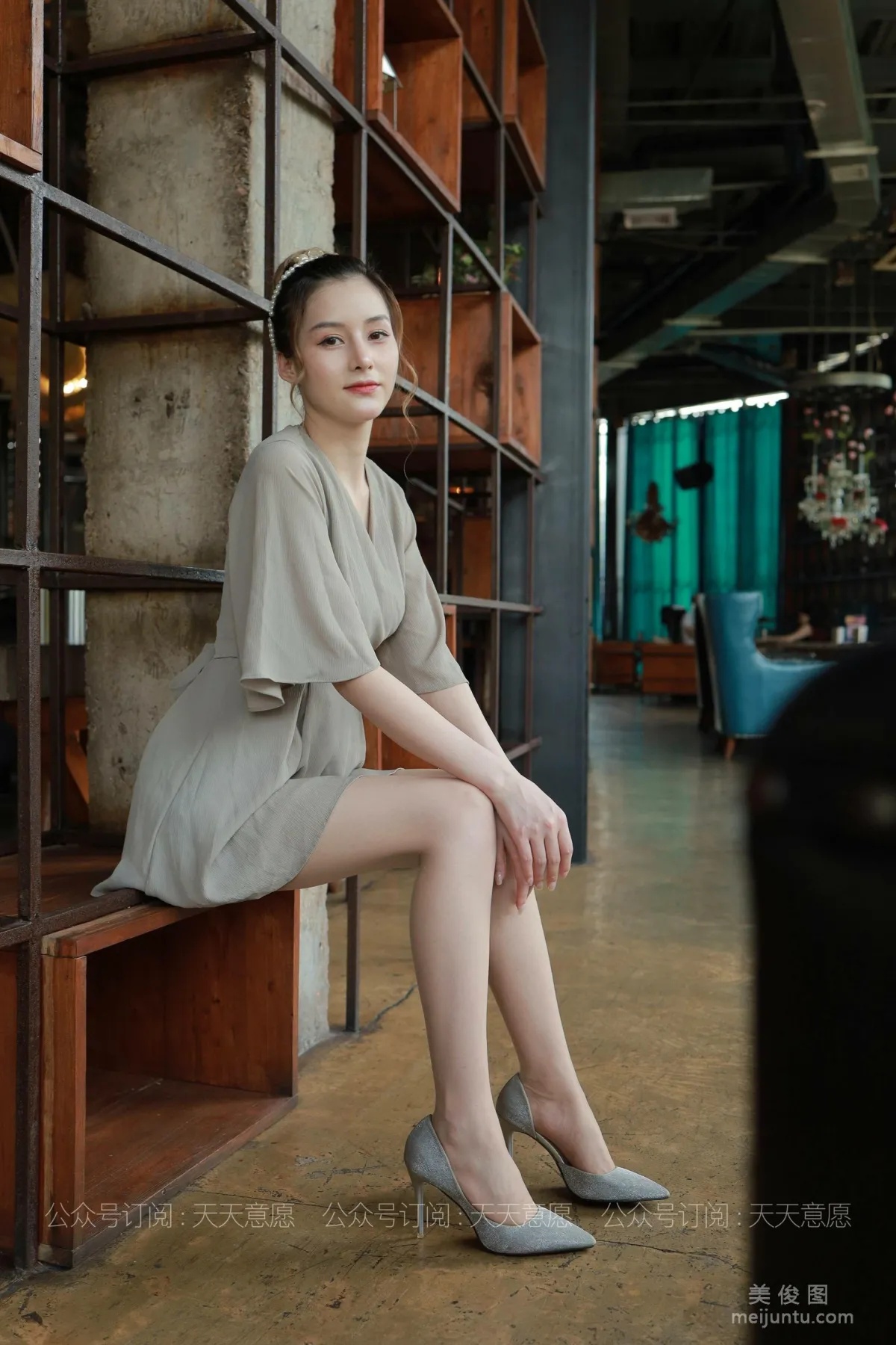[IESS异思趣向] 丝享家 832：九妹《可甜可盐大长腿》 丝袜美腿套图61