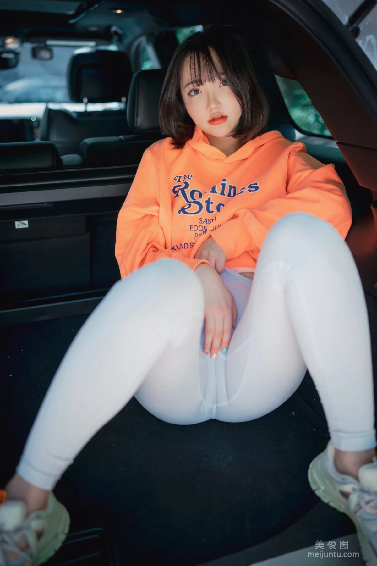 [DJAWA] Yeeun - Naughty Trekking 寫真套圖 123