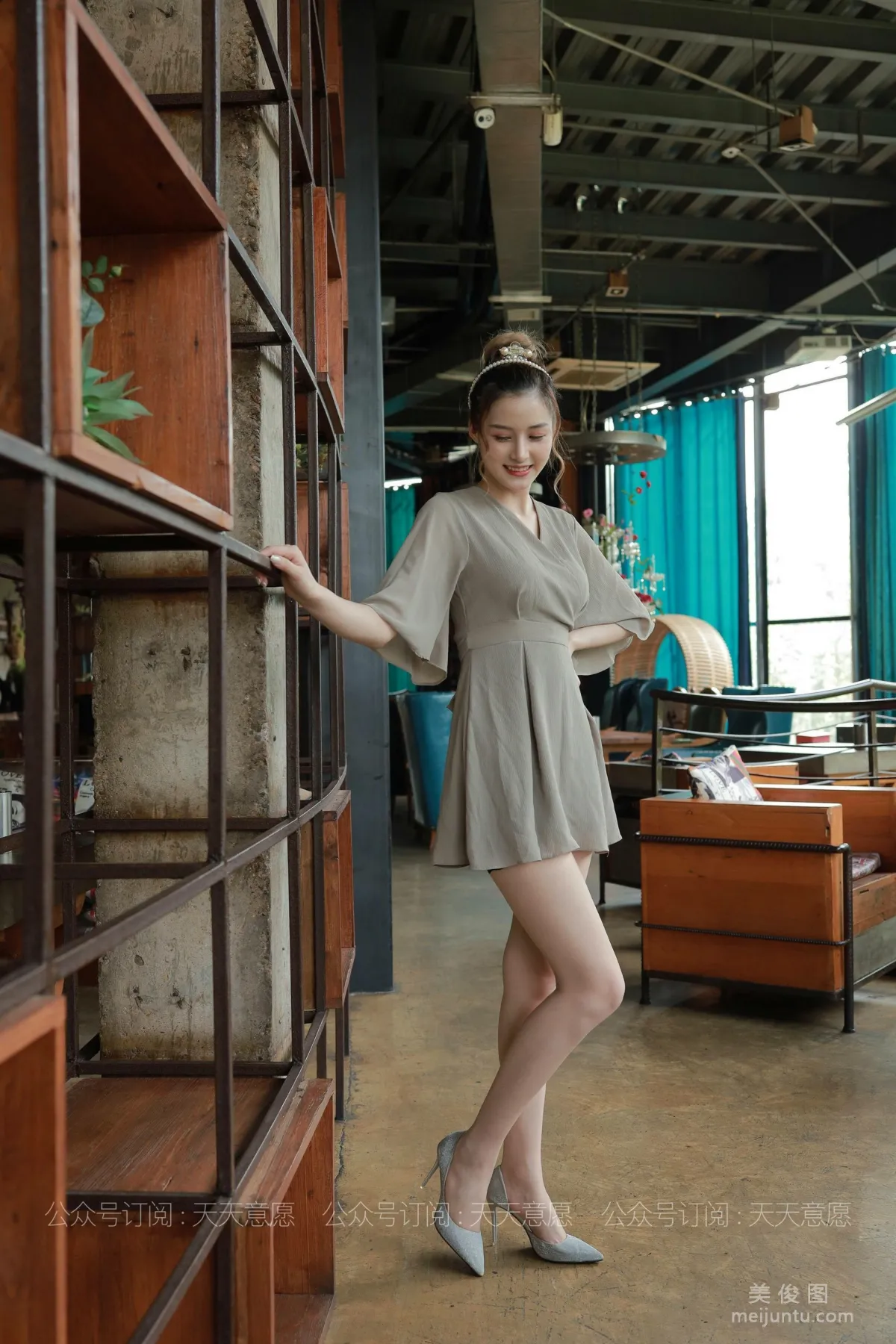 [IESS异思趣向] 丝享家 832：九妹《可甜可盐大长腿》 丝袜美腿套图56