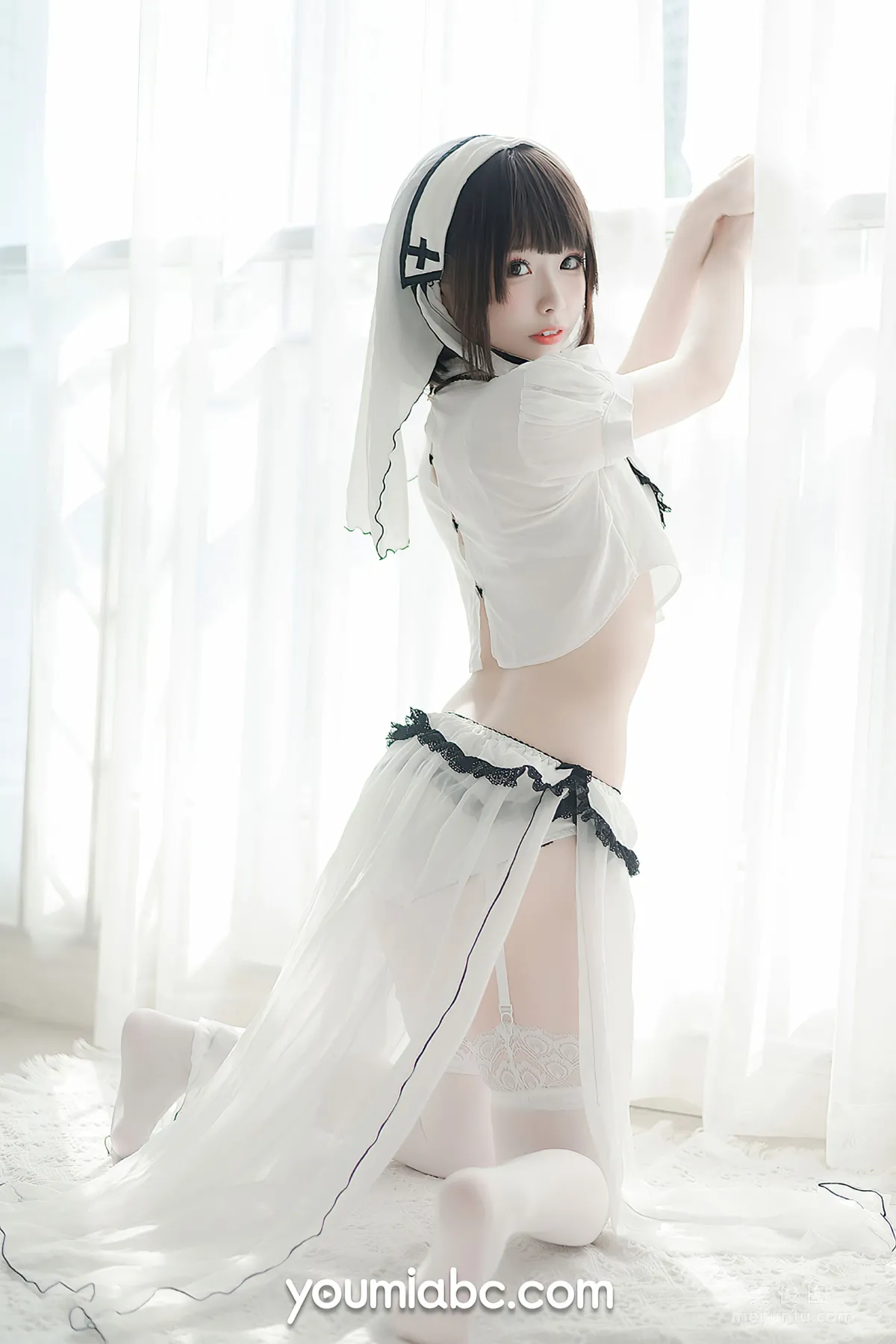[尤蜜YouMi] 甜椒妙妙mio - 聖潔修女 26