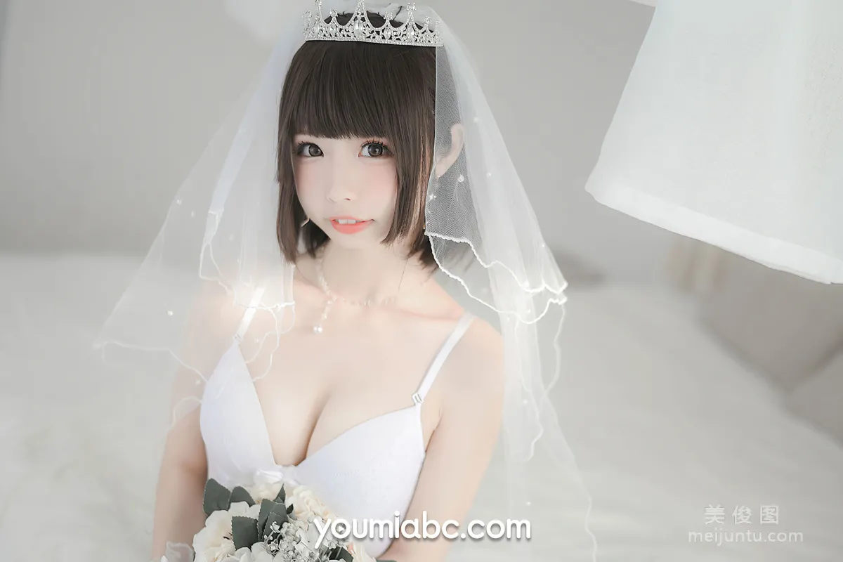 [尤蜜YouMi] 甜椒妙妙mio - 白皙花嫁 37