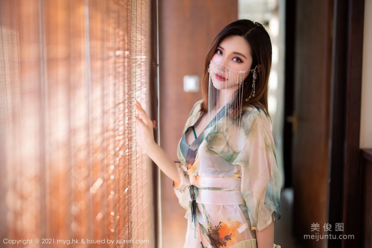 [美媛館MyGirl] Vol.522 绮裡嘉Carina - 室外泳池性感濕身 40