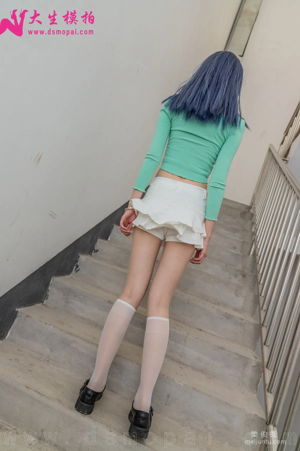 [大生模拍] NO.234 利利 樓道美絲 寫真套圖 25