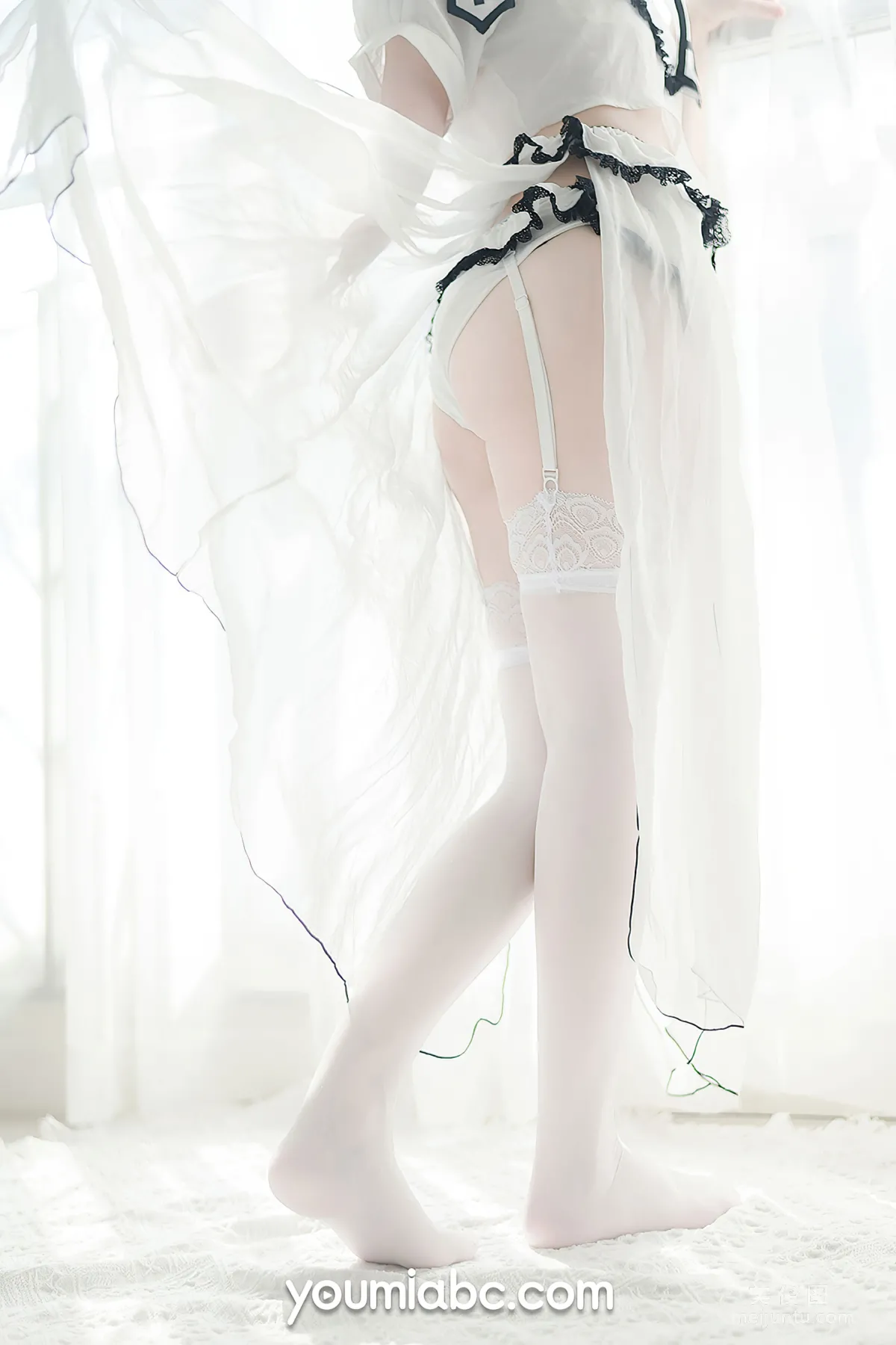 [尤蜜YouMi] 甜椒妙妙mio - 聖潔修女 25