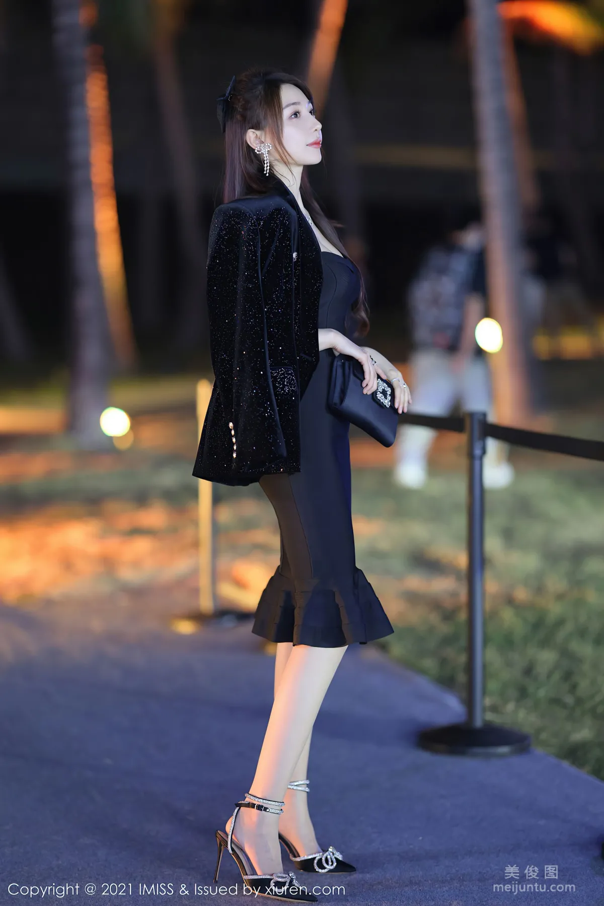[爱蜜社IMiss] Vol.597 Lynn刘奕宁 - 女神的街拍系列第二部1