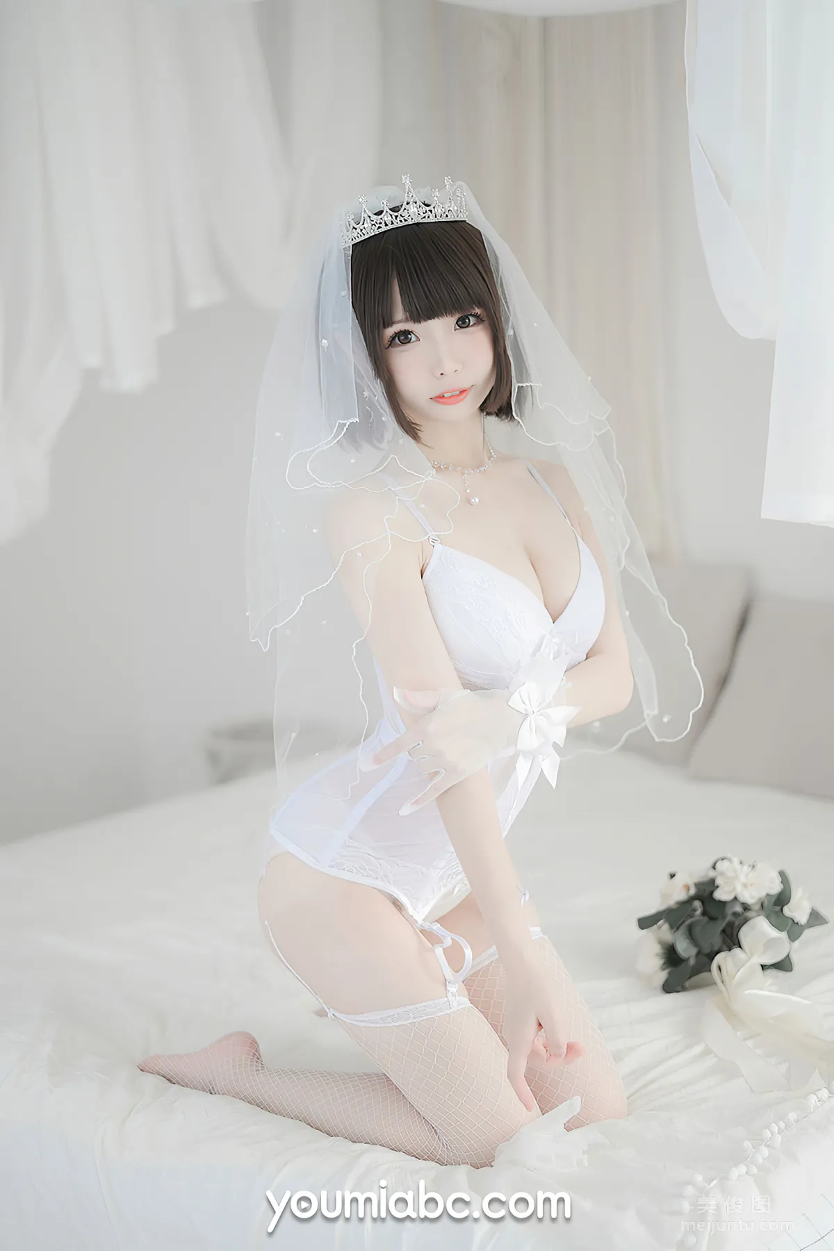[尤蜜YouMi] 甜椒妙妙mio - 白皙花嫁 14