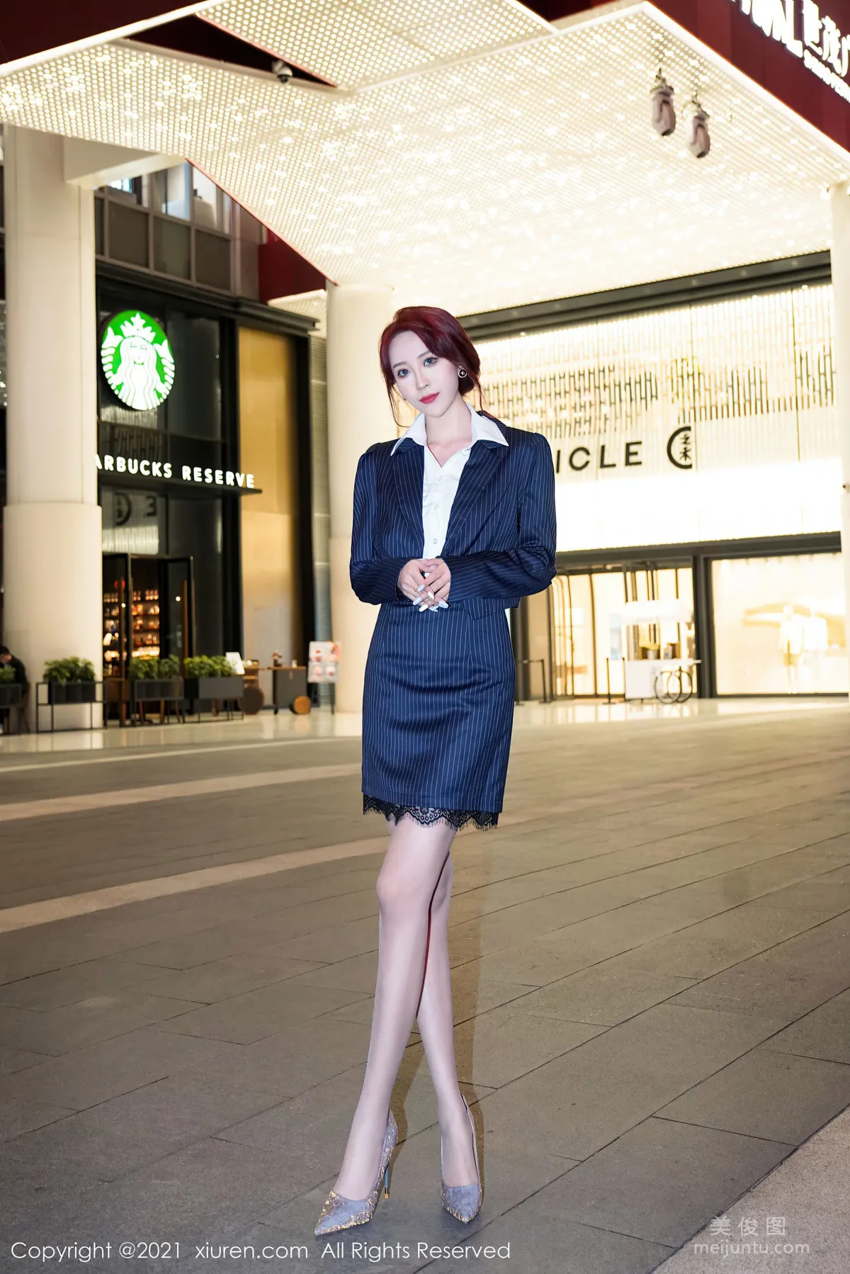 [秀人XiuRen] No.3286 周慕汐baby - 經典職場職業OL制服 2