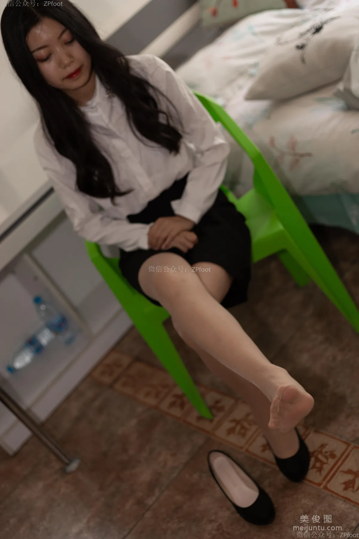[山茶攝影LSS] NO.304 制服高跟絲襪 寫真套圖 99