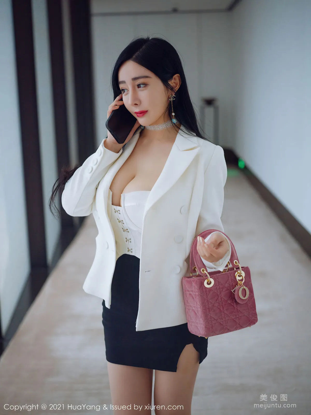 [花漾HuaYang] Vol.381 允爾 - 經典職場制服的保險經紀 2