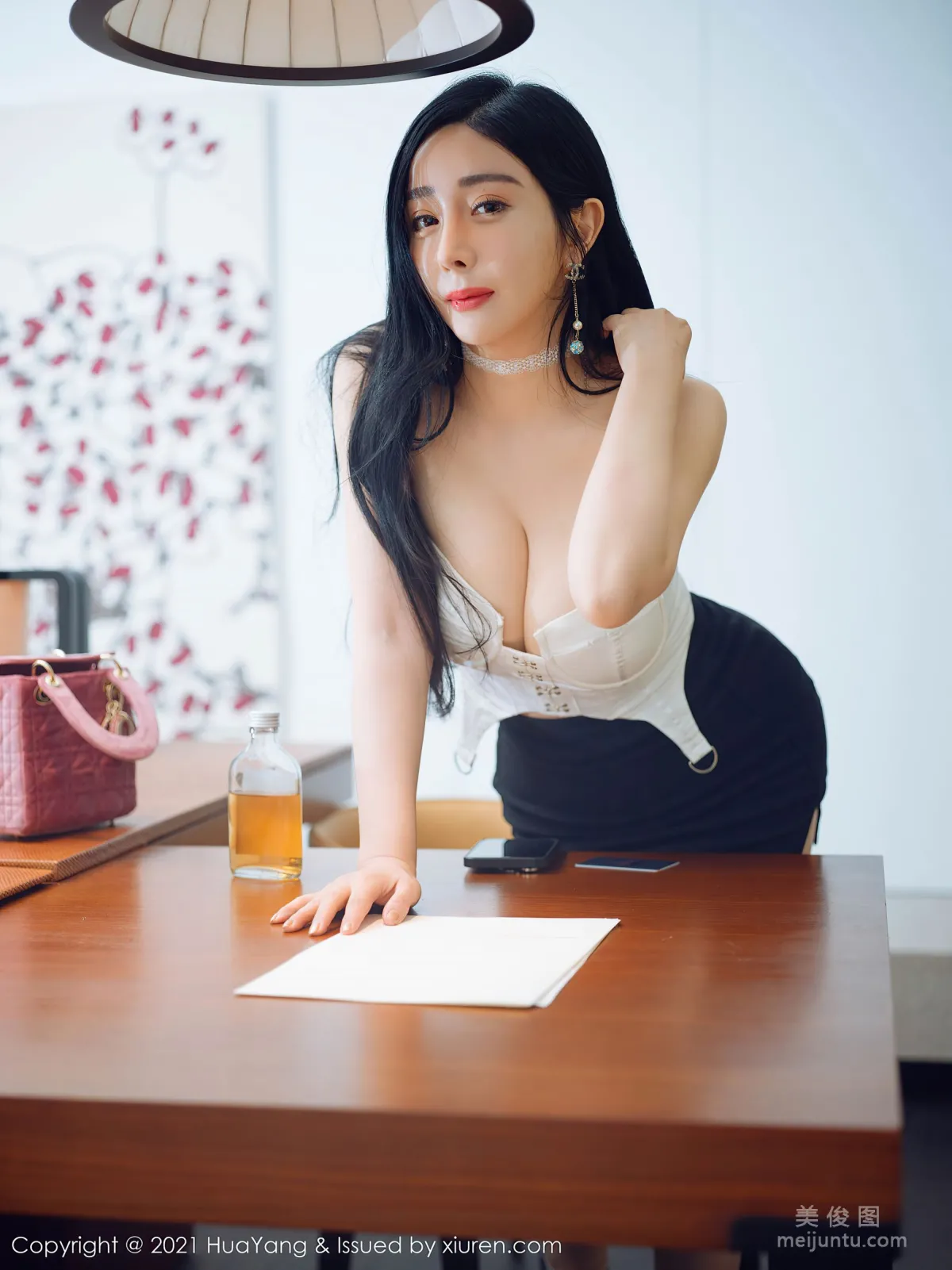 [花漾HuaYang] Vol.381 允爾 - 經典職場制服的保險經紀 4