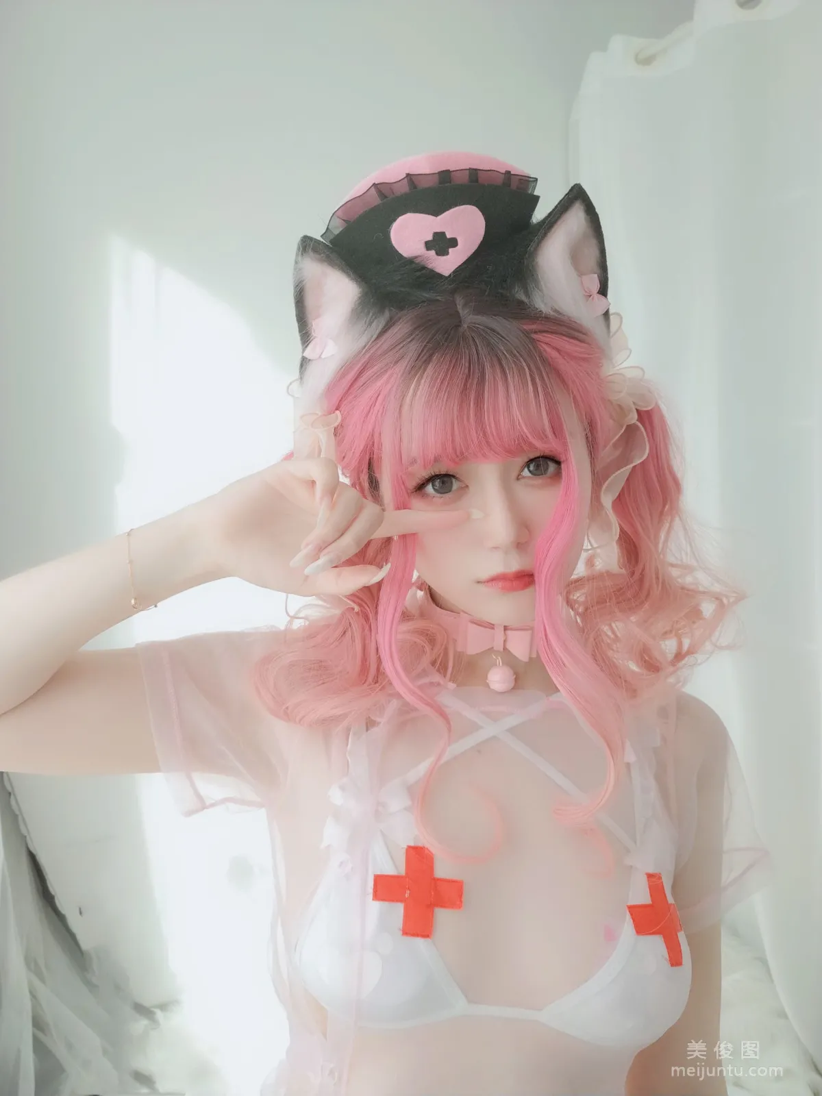 [COS福利] 白银 - 猫咪护士33