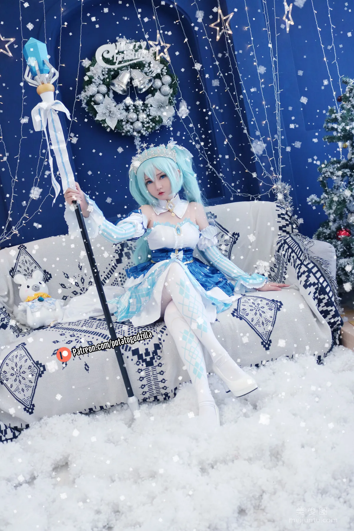Coser小姐姐Potato Godzilla - Snow Miku 17