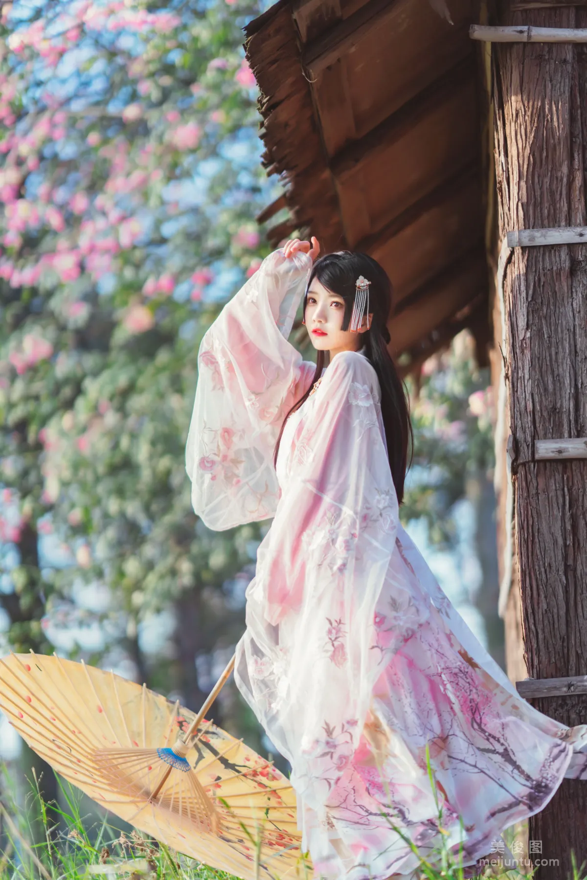 [COS福利] 桜桃喵 - 溫柔之漢服桃花 5