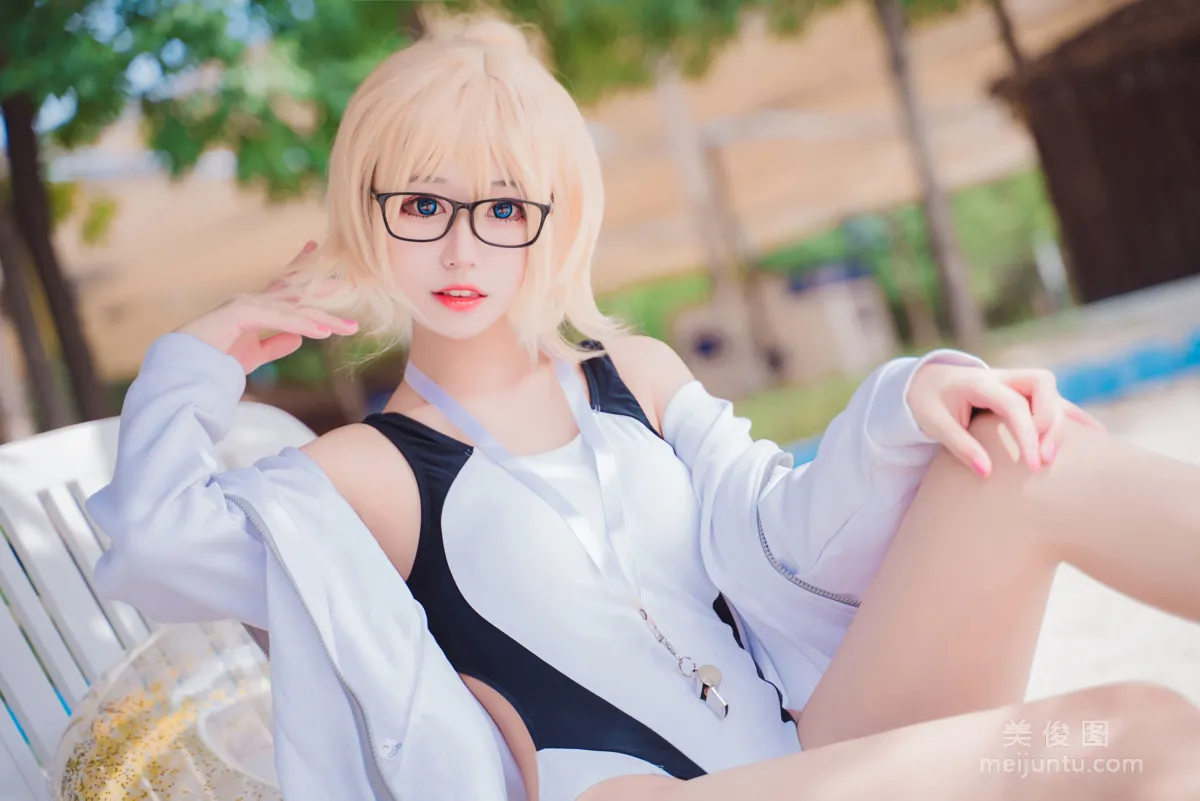 [COS福利] 猫君君MaoJun - 贞德竞技泳装 写真套图3