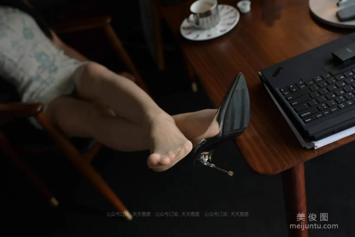 [IESS] 絲享家788： 甯甯《愛看書的旗袍美女》 40