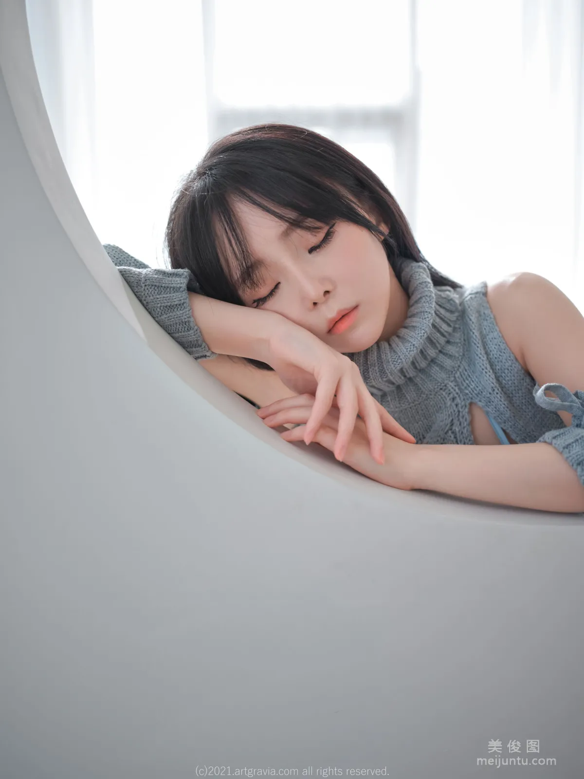 [ARTGRAVIA] VOL.243 Ming Sunha - 漏洞毛衣+情趣内衣 21