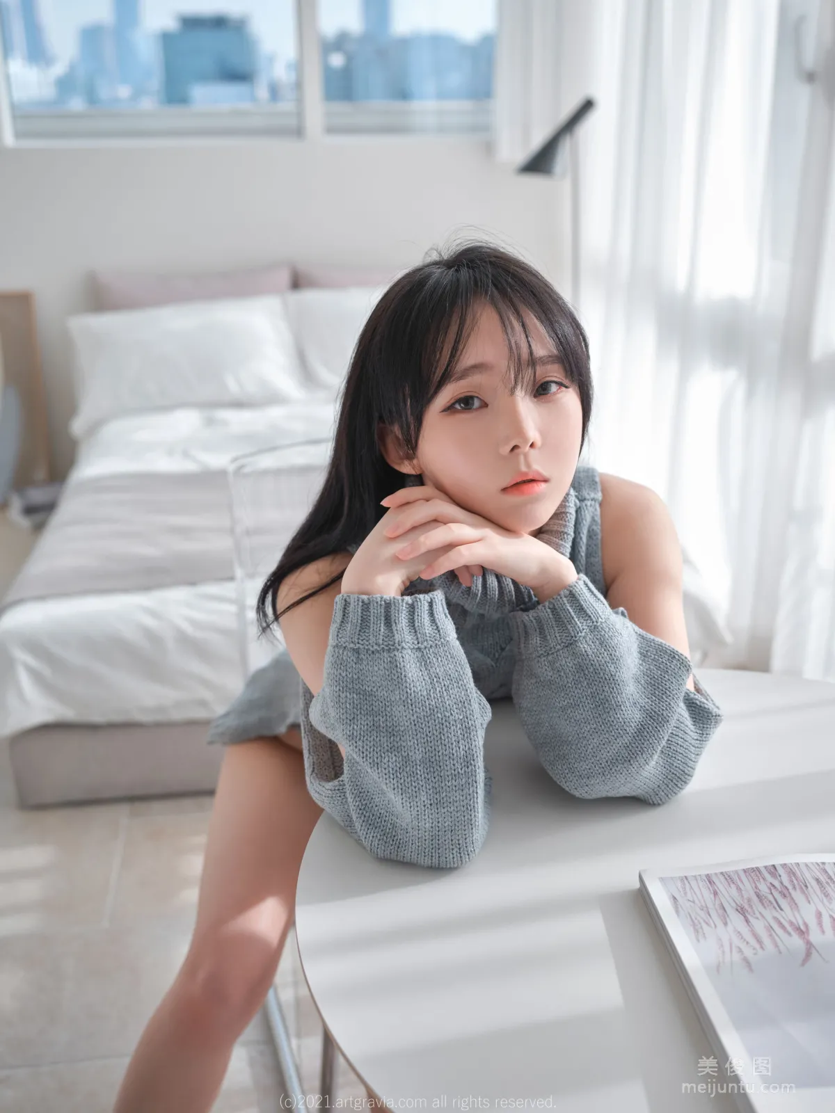 [ARTGRAVIA] VOL.243 Ming Sunha - 漏洞毛衣+情趣内衣 28