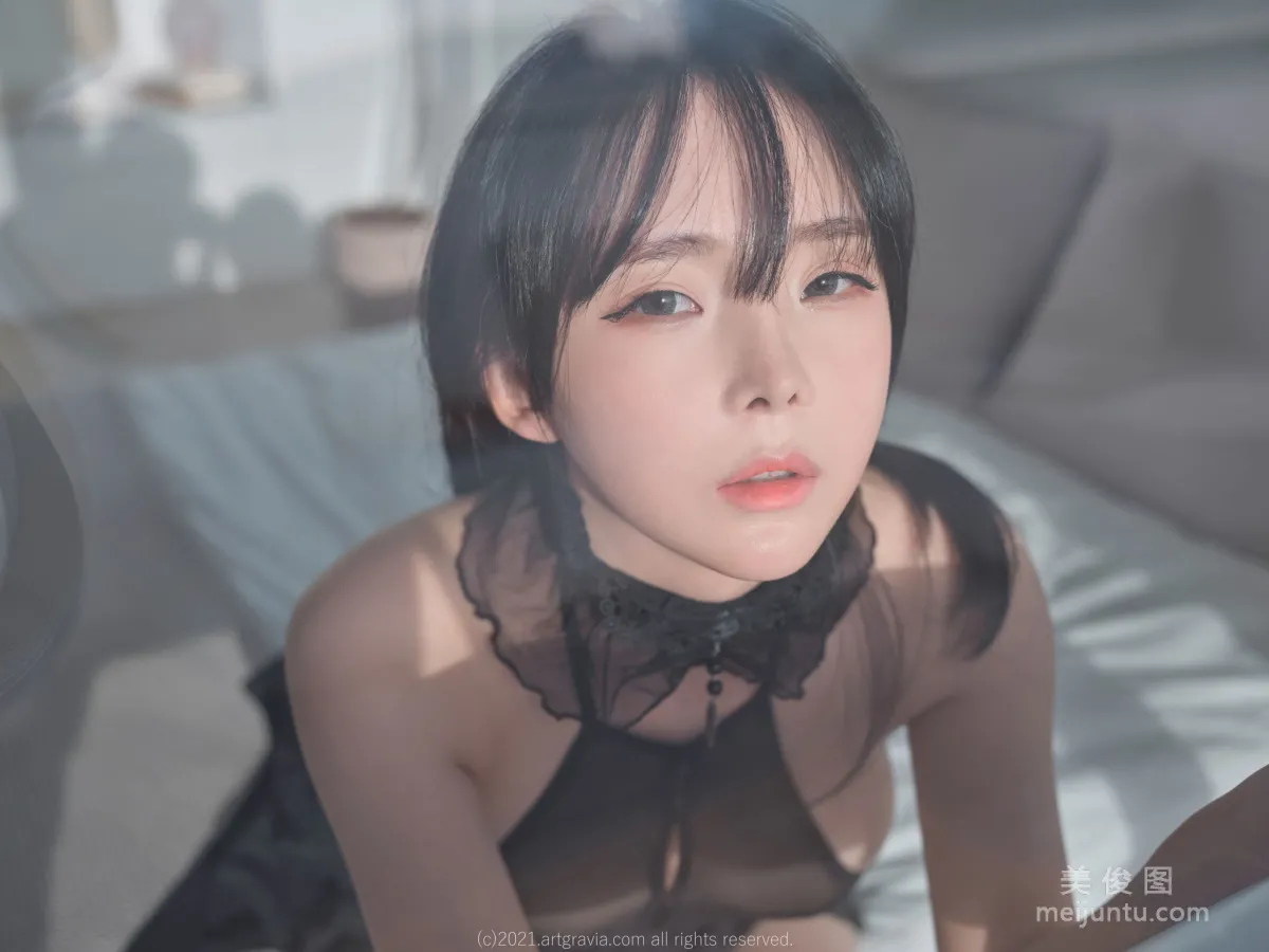 [ARTGRAVIA] VOL.243 Ming Sunha - 漏洞毛衣+情趣内衣 78