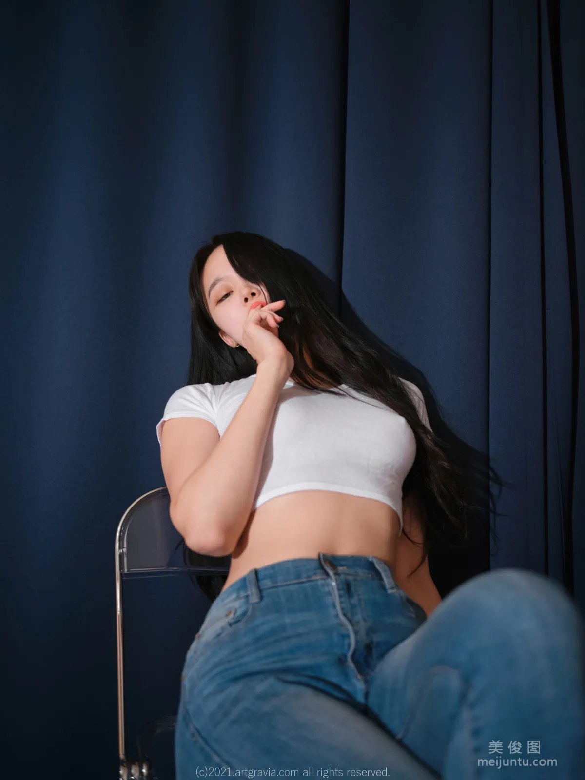 [ARTGRAVIA] VOL.244 Inah - 緊身牛仔褲的誘惑 4