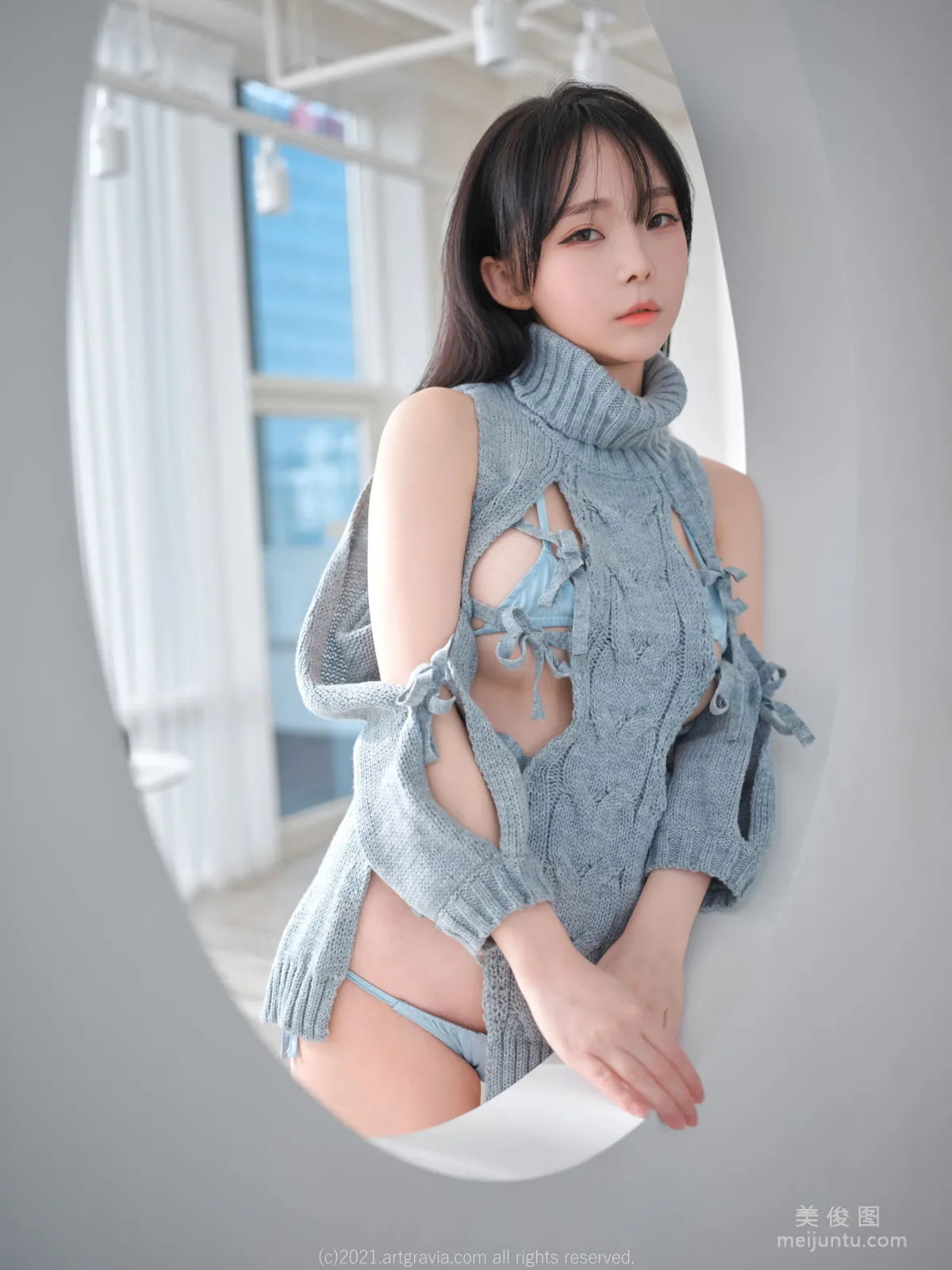 [ARTGRAVIA] VOL.243 Ming Sunha - 漏洞毛衣+情趣内衣 25
