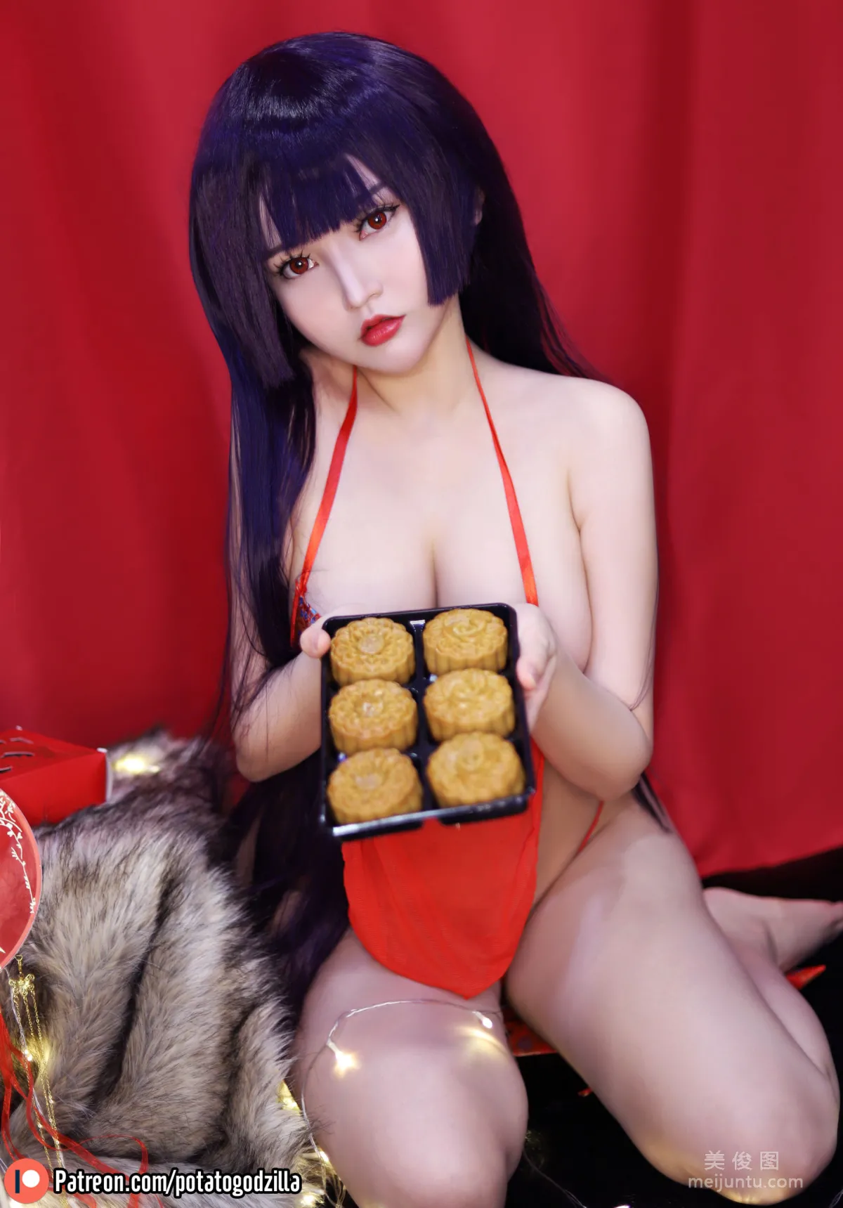 Coser小姐姐Potato Godzilla - Happy Mid Autumn 202011