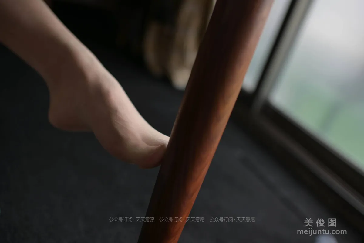 [IESS] 絲享家788： 甯甯《愛看書的旗袍美女》 22
